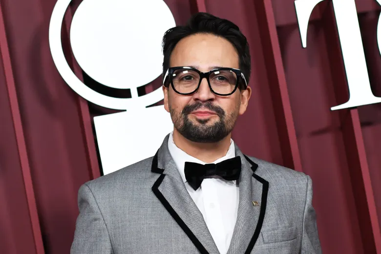 Lin-Manuel Miranda shpall kastin e “Warriors” në Broadway